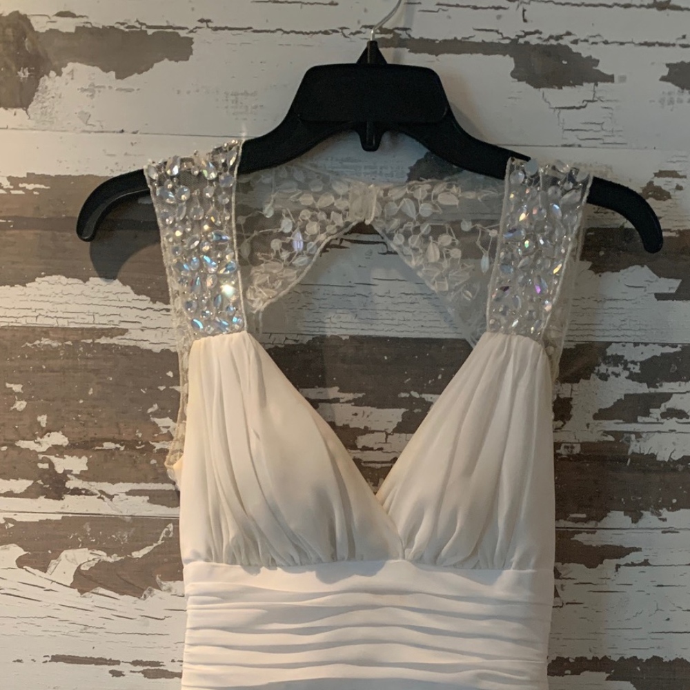 Windsor Junior's White Cocktail Dress